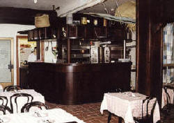 Design och trinredning av pizzabar
