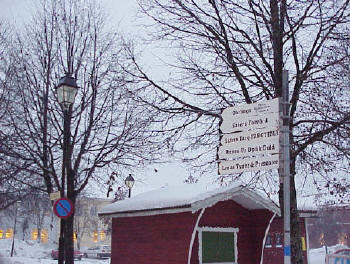 Digitalritnings förslag av skyltar och belysning Basarplan